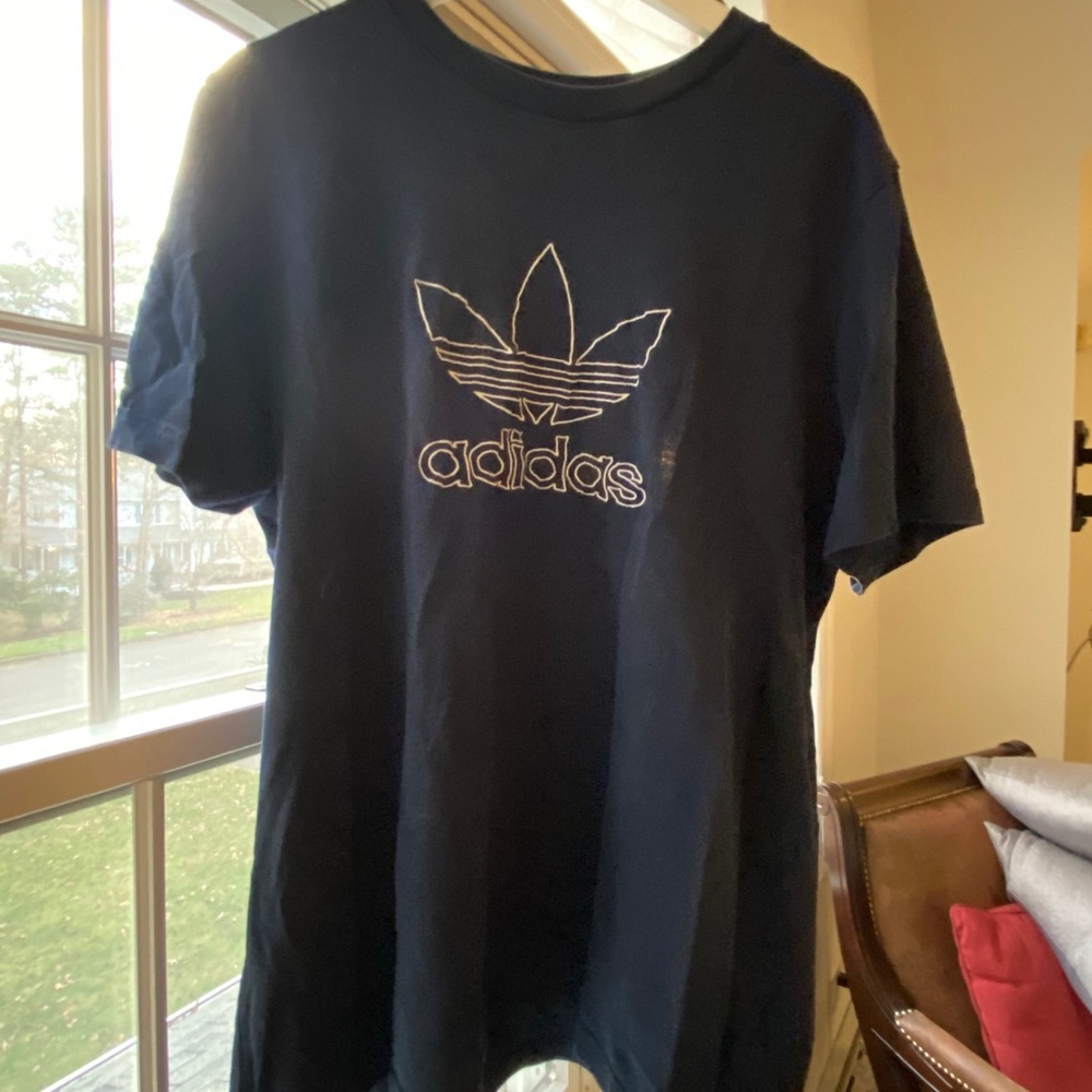 adidas tee